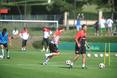 Caparr�s contin�a con la preparaci�n de los rojiblancos
